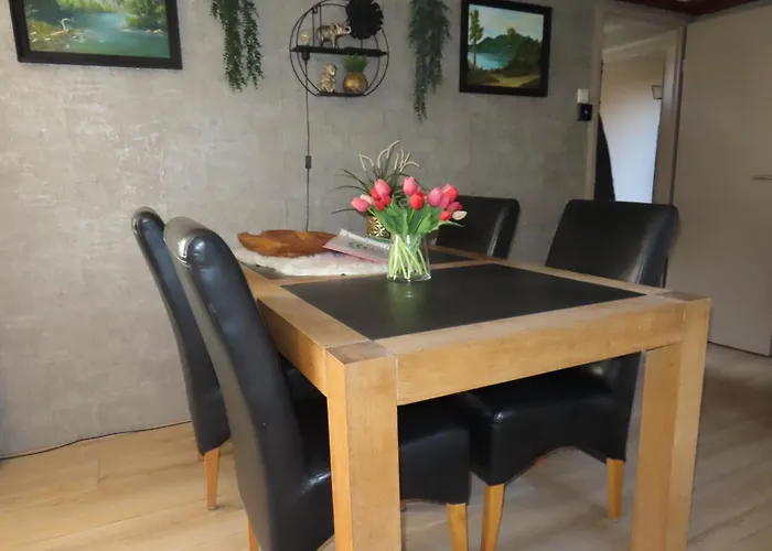 Veluwe Park Reewold Vision 木屋 *